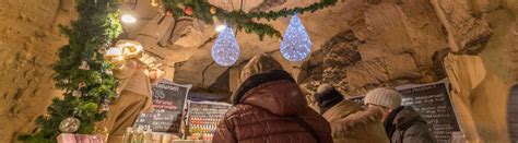 The Valkenburg caves Christmas market | Photos & info of al Xmas caves