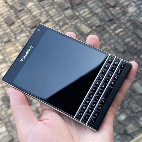 BlackBerry Passport Original – astore.in