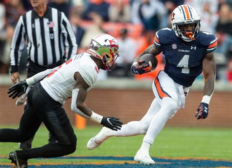 Six former Auburn football players receive invites to 2023 NFL Scouting ...