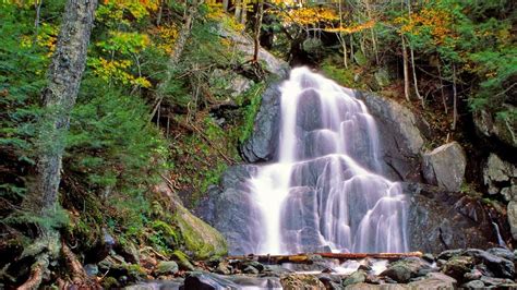 22 Best Things to Do in Stowe, Vermont, in the Fall