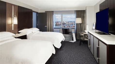 Boston Back Bay Hotels - Hilton Boston Back Bay