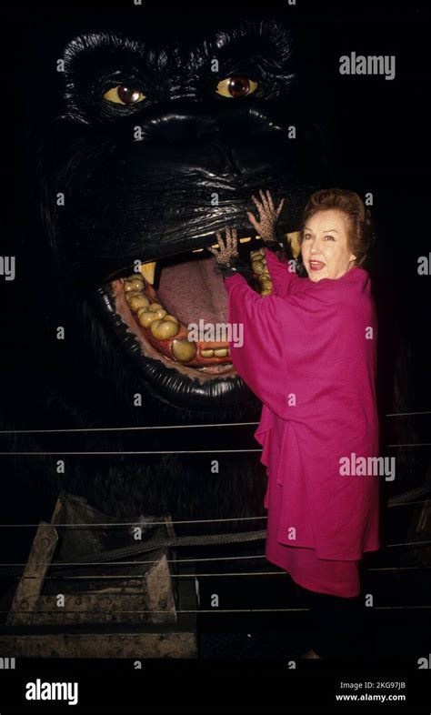 Fay Wray and King Kong ,Holliwood 1988 Stock Photo - Alamy