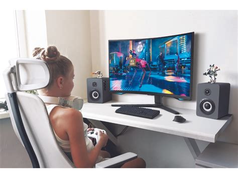 32" Odyssey Neo G7 4K UHD 165Hz 1ms(GTG) Quantum HDR2000 Curved Gaming ...