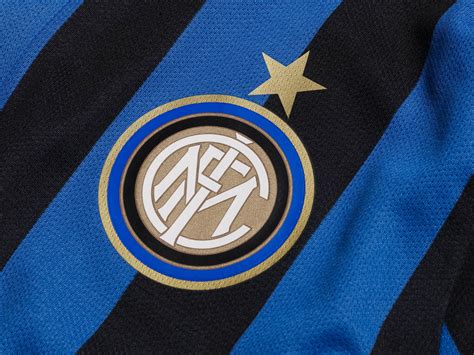 Pin by Alvin Wang on Inter Milan | Inter milan, Inter milan logo, Milan