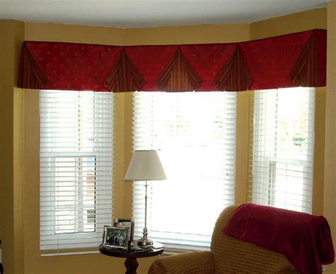 Charming Valances for Living Room | Window Treatments Design Ideas