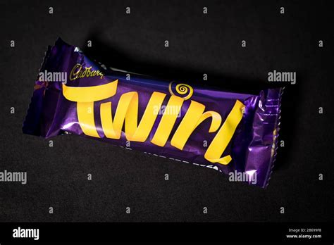 Cadbury twirl chocolate bar hi-res stock photography and images - Alamy