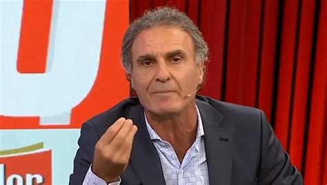 Oscar Ruggeri apuntó contra la clase política: "Son un desastre"