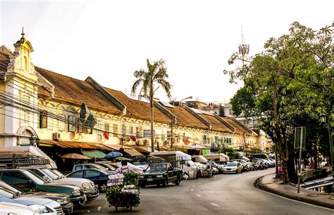 Old Town Bangkok – A Guide to the city's most charming side.