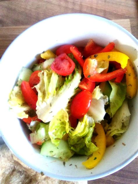 Veggie salad - ital is vital