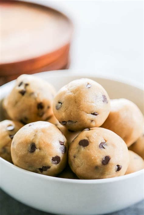 Chocolate Chip Cookie Dough Bites