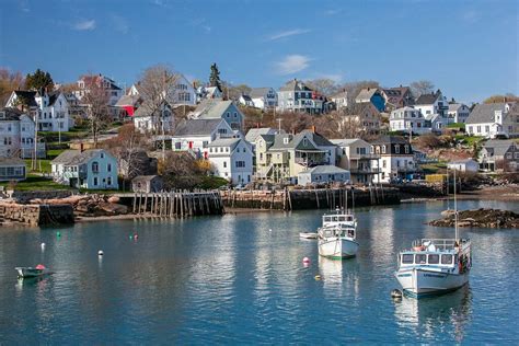 Stonington Named Top Lobster Port Again This Year