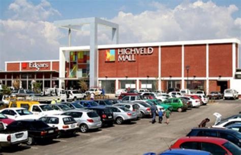 COVID-19 closes store in mall | Witbank News