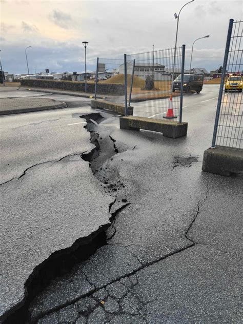 Iceland earthquake: Town of Grindavik could be obliterated if volcanic eruption strikes