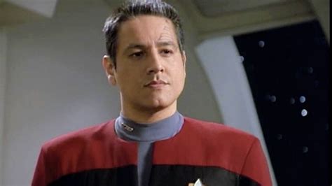 Robert Beltran Turned Down A Return As Chakotay In Star Trek: Picard ...