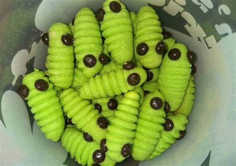 Resep Kue Ulat hijau ginuk oleh Monalica E. Wulandari - Cookpad