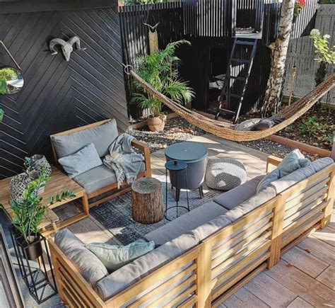 21 Rustic Fire Pit Ideas for Any Outdoor Space