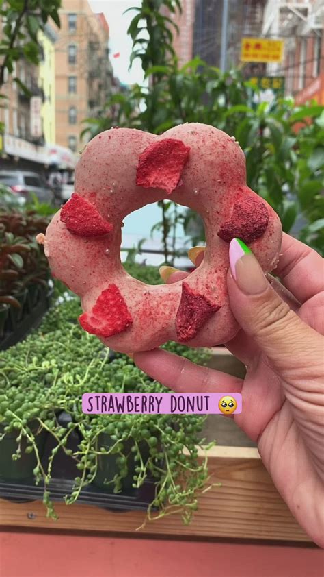 The Prettiest donuts and Boba in NYC: Alimama in Chinatown | Nyc trip, Nyc travel guide, New ...