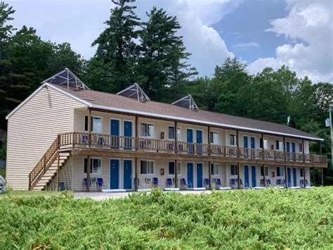 Hotels in Glens Falls, NY - price from $73 | Planet of Hotels