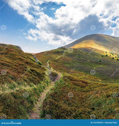 Trail Uphill through the Mountain Ridge To the Top Stock Photo - Image of footpath, high: 154709422