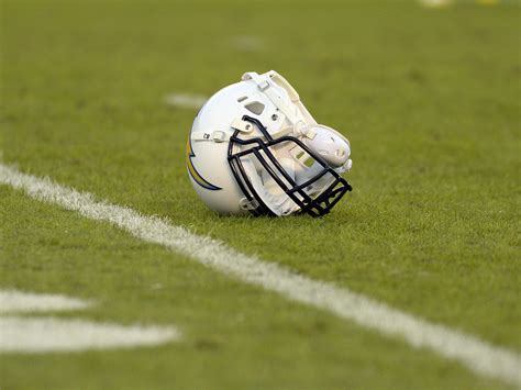 Football helmets don't provide much protection from concussions, study ...