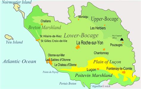 File:Geographic map of vendée.svg | France, Half moon bay camping, La rochelle