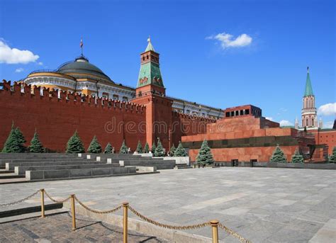 Red Square, Lenin Mausoleum and Moscow Kremlin Stock Image - Image of culture, russian: 26965925