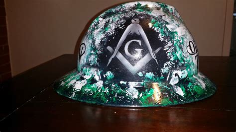 Zimmer DesignZ Custom Paint: Cool hard hats painted this weekend.