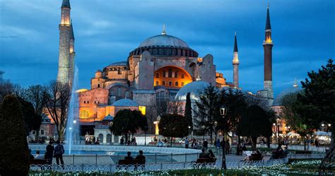 22 Must-Have Experiences in Istanbul, Turkey | Earth Trekkers