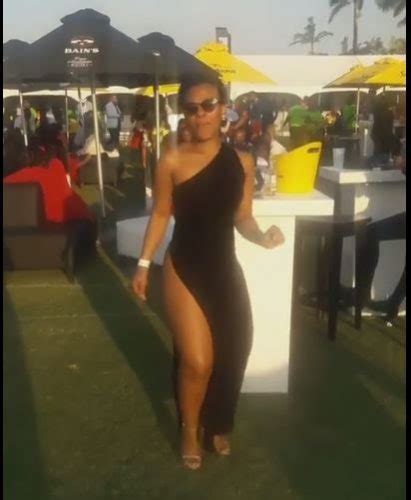 Social media pokes fun at Zodwa Wabantu's swimming skills | The Citizen