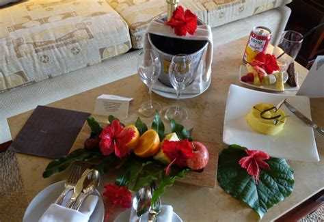 Luxury Hotel Welcome Amenities: First Impressions Count