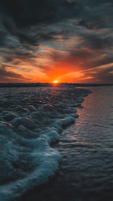 Hình nền hoàng hôn trên biển siêu chất | Puesta de sol playa, Imágenes de puesta de sol, Puestas ...