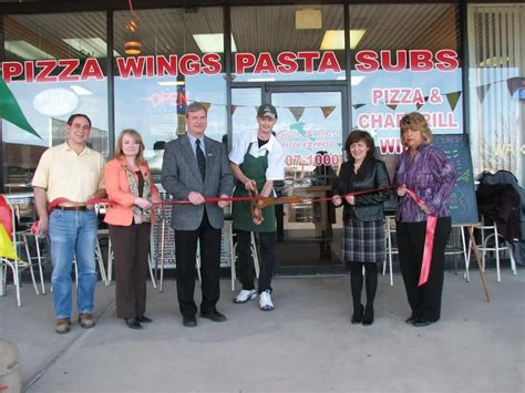 Oswego County TodayGino and Joe’s Opens in Port City