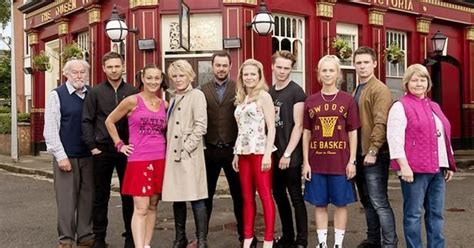 'EastEnders' Carter Family: The Ups And Downs Of Albert Square’s Queen ...