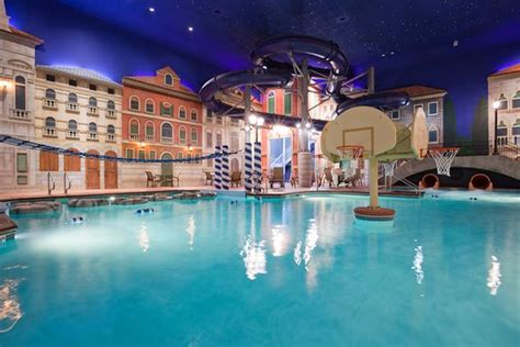 Venetian Indoor Waterpark (Maple Grove) - All You Need to Know BEFORE ...