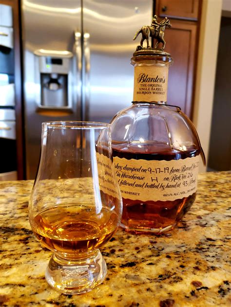 Review #1: Blanton's Single Barrel : bourbon