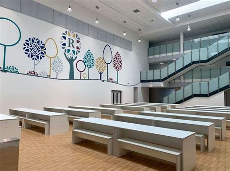 New Rainham school Leigh Academy Rainham opens to first new pupils