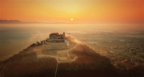 Fortress of Deva, Romania : r/castles