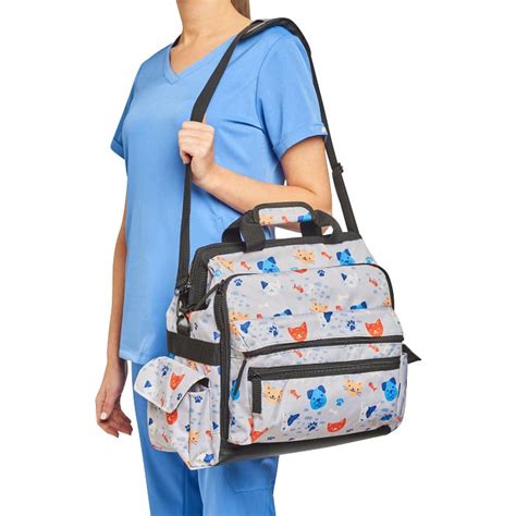 The Ultimate Nursing Bag | Nurse Mates