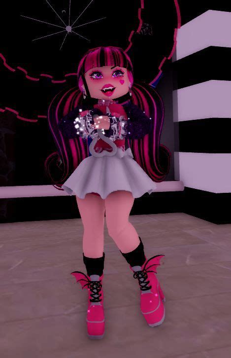 Draculara in 2022 | Aesthetic roblox royale high outfits, Cute black shirts, Royal outfits