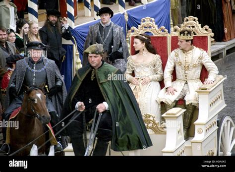 THE TUDORS, Nick Dunning (left), Natalie Dormer (2nd from right ...