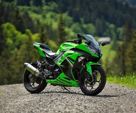 Kawasaki Ninja 300 2020 - Motorcycle Lovers