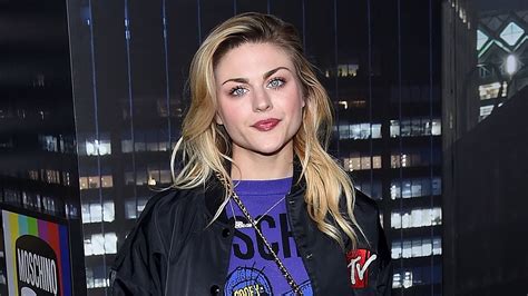 Kurt Cobain’s daughter Frances Bean says she has guilt over inheriting her father’s fortune ...