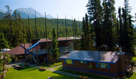 11 Unique Cabins To Rent When Visiting Jasper National Park | Tourism Jasper