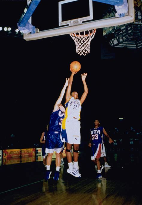 File:McNeeseStateU basketball v UTArlington.jpg - Wikipedia, the free encyclopedia