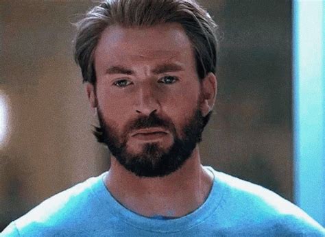 Steve Rogers Captain Marvel Endgame beard Steven Grant Rogers, Steve Rogers, Christopher Robert ...