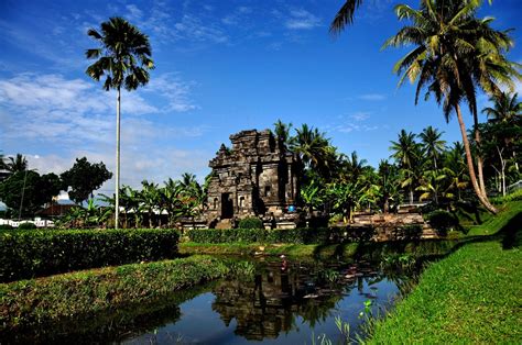 Sejarah Candi Pawon yang Masih Menyisakan Misteri Hingga Kini