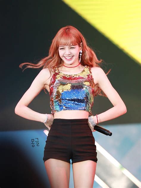 180622 BLACKPINK-LISA @ LOTTE FAMILY CONCERT | Blackpink lisa ...