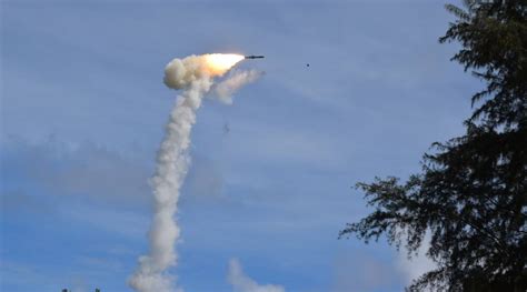 Army successfully launches BrahMos supersonic cruise missile | India ...