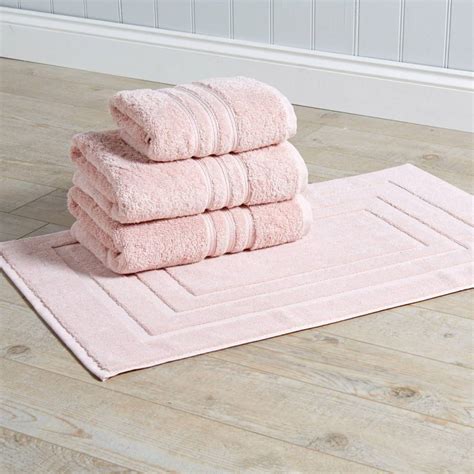 Luxury 50cm x 80cm Bath Mat, Soft Pink - BrandAlley