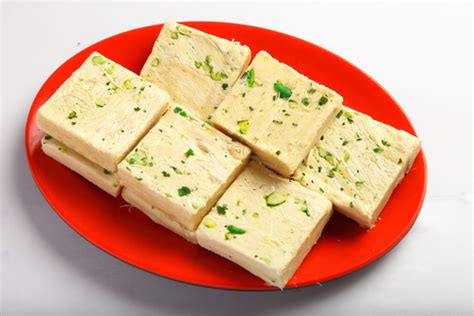 Soan Papdi recipe, How to make Soan Papdi - Vaya.in